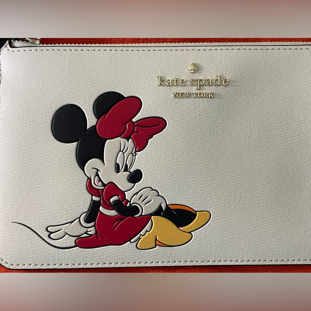 Kate Spade Disney X  Minnie Medium Ziip Wristlet. NWT  Disney Fans!!! - Picture 5 of 11